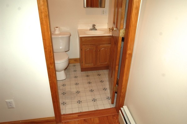 163A Bathroom 2
